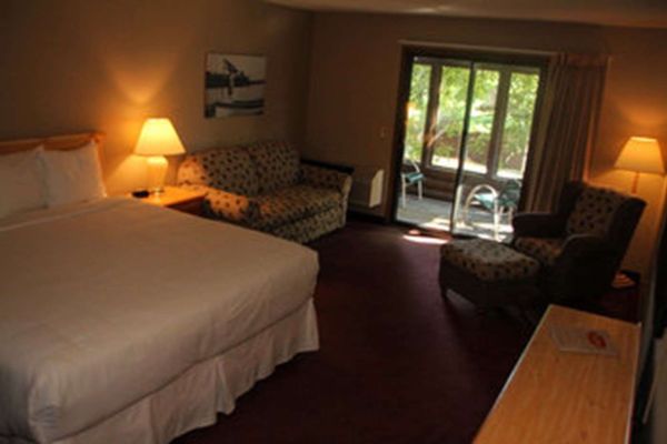 Hotel Ruttgers Bay Lake Lodge (Deerwood)
